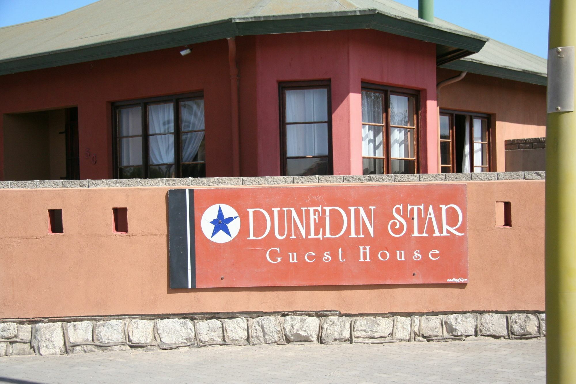 Dunedin Star Guesthouse Swakopmund Exterior foto